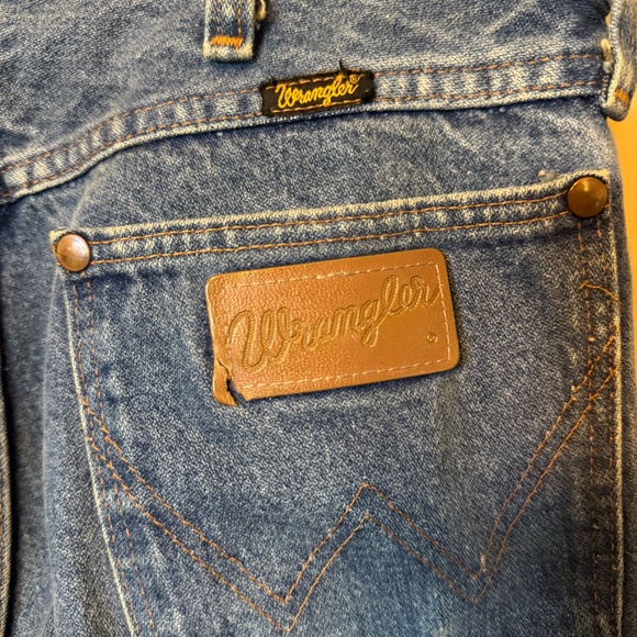Wrangler Jeans - Picture 5 of 5